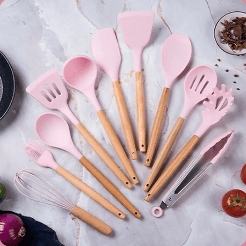 Kit Com 12 Peças | Colheres de Silicone Cabo de Madeira